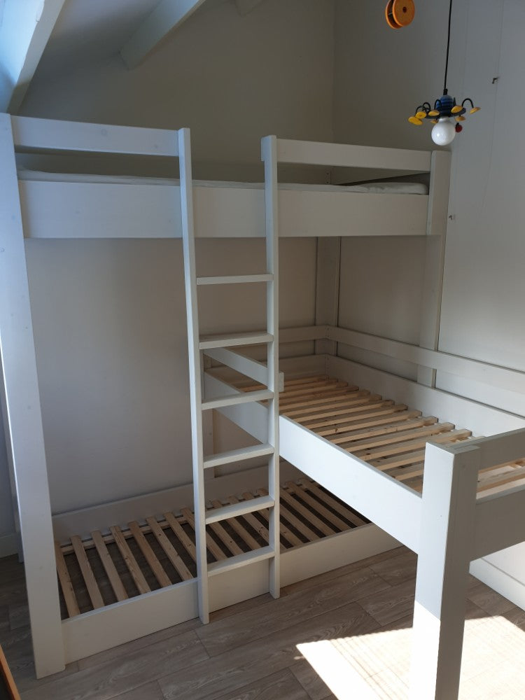3 pers. hoekstapelbed